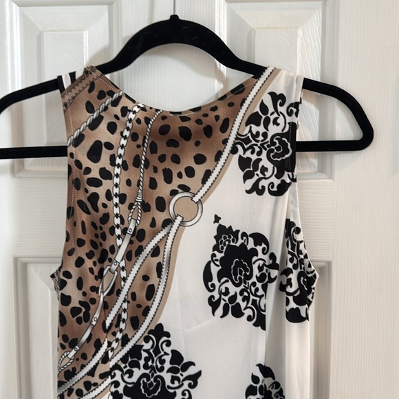 Milano Equestrian Print Top w/ Beautiful Silver Horsebit Straps - Picture 5 of 11